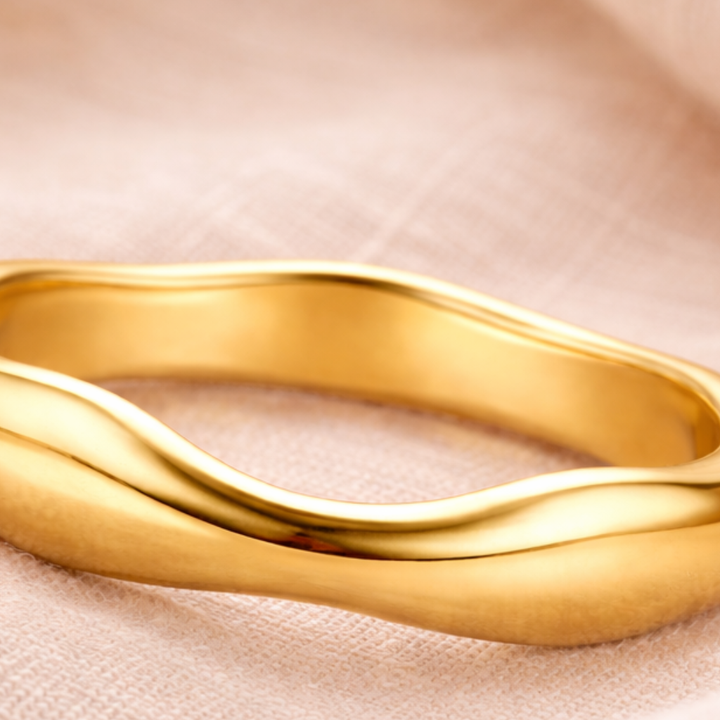 The Messenger Ring