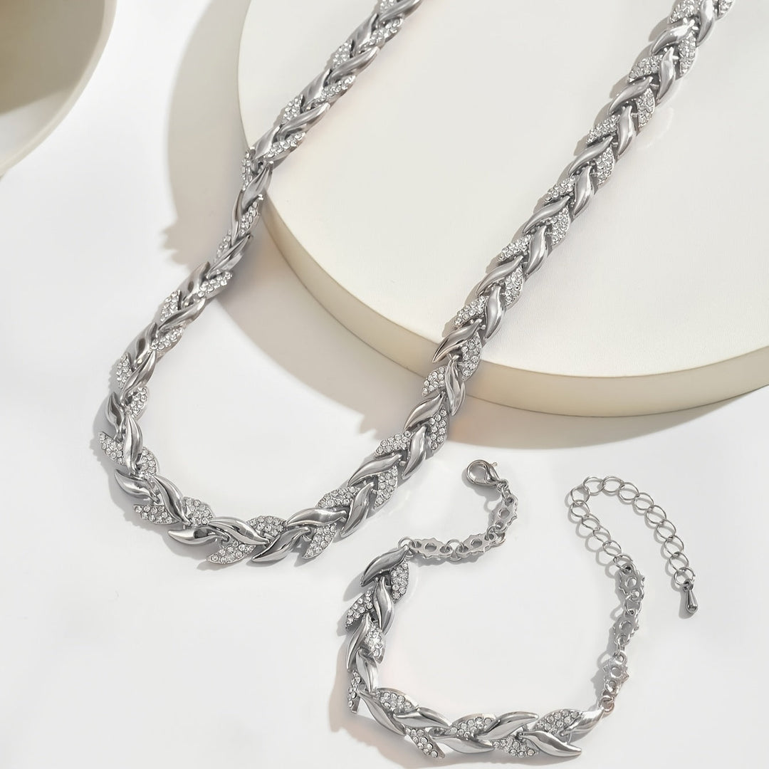 Elegant Rhinestone and Glass Fishtail Jewelry Set
