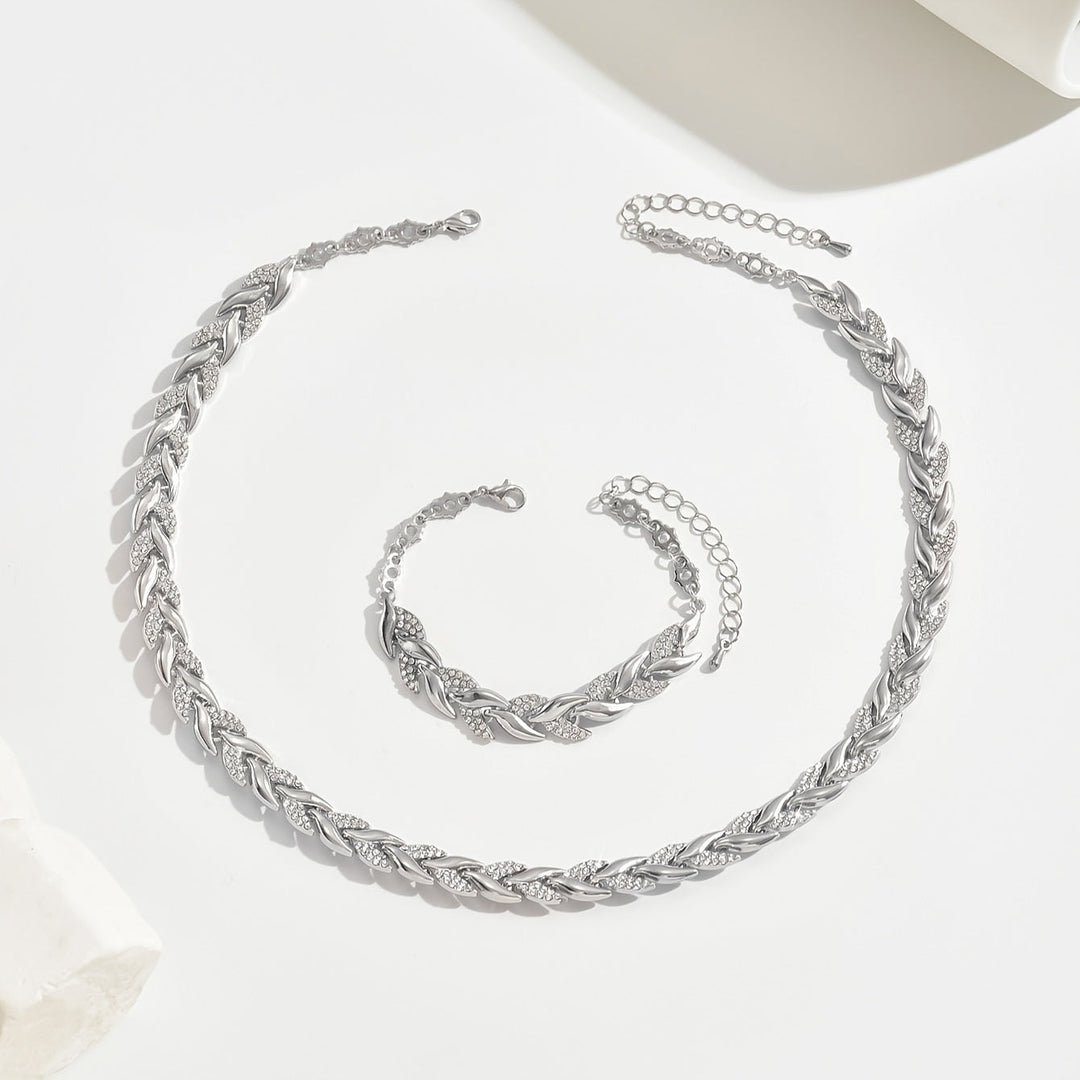 Claire™ Handmade Fish Tail Set