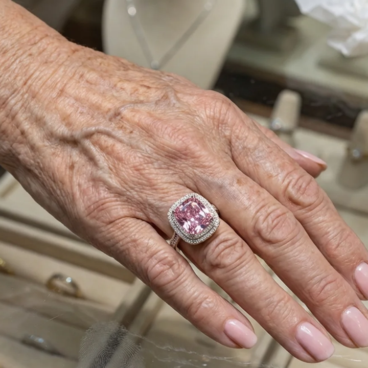 Cushion Pink Sapphire Ring | Gold