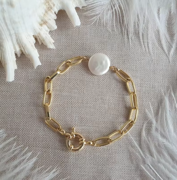 VINTAGE BARROQUE PEARL BRACELETS