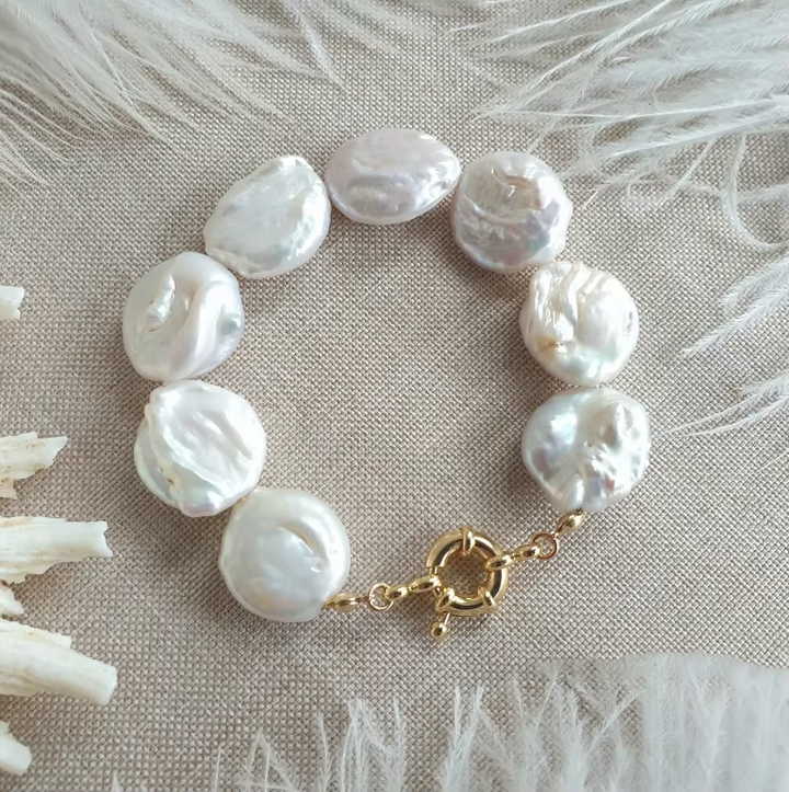 VINTAGE BARROQUE PEARL BRACELETS
