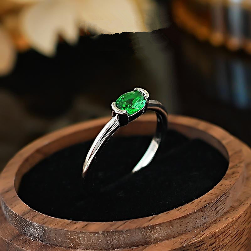 Naya Verdelle Ring | White Gold