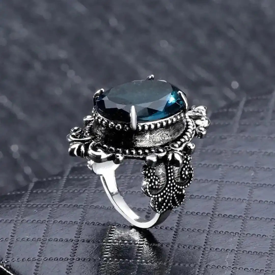 Vintage Silver Oval Blue Zirconia Ring