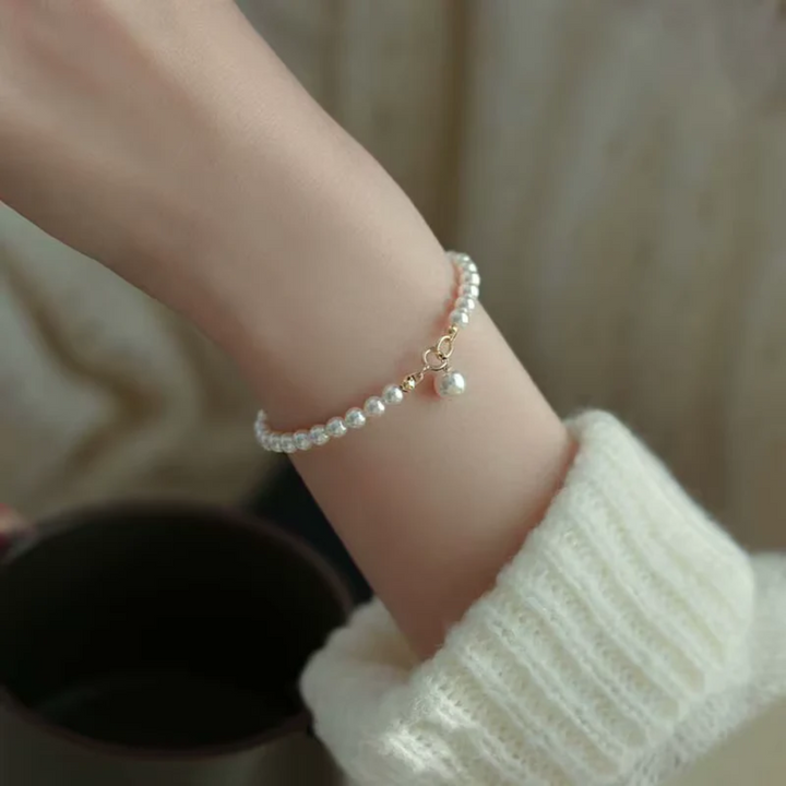 LUXURY SILVER BRACELET WITH PEARLS